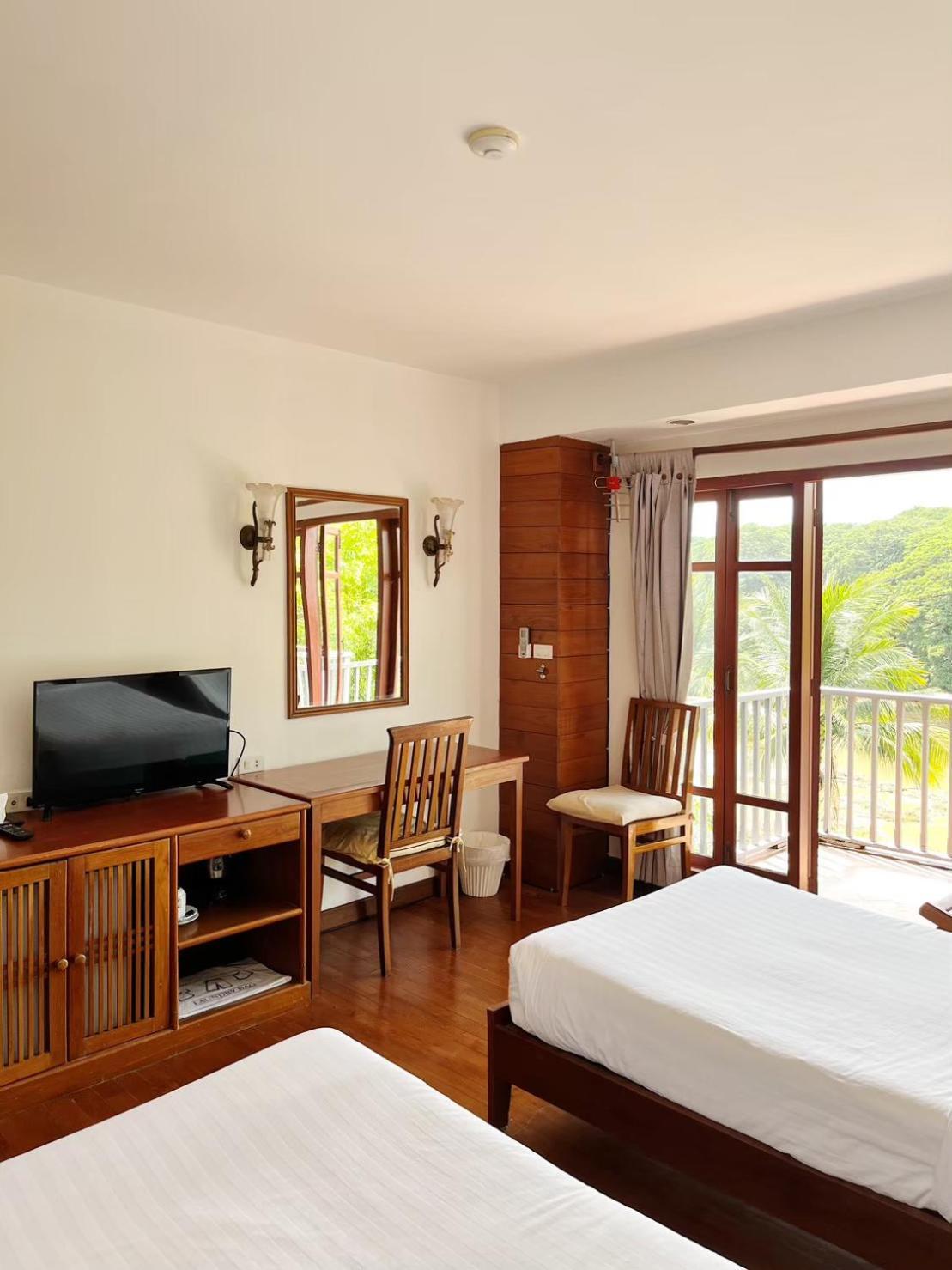 Riverhouse Resort Mae Sariang Eksteriør bilde