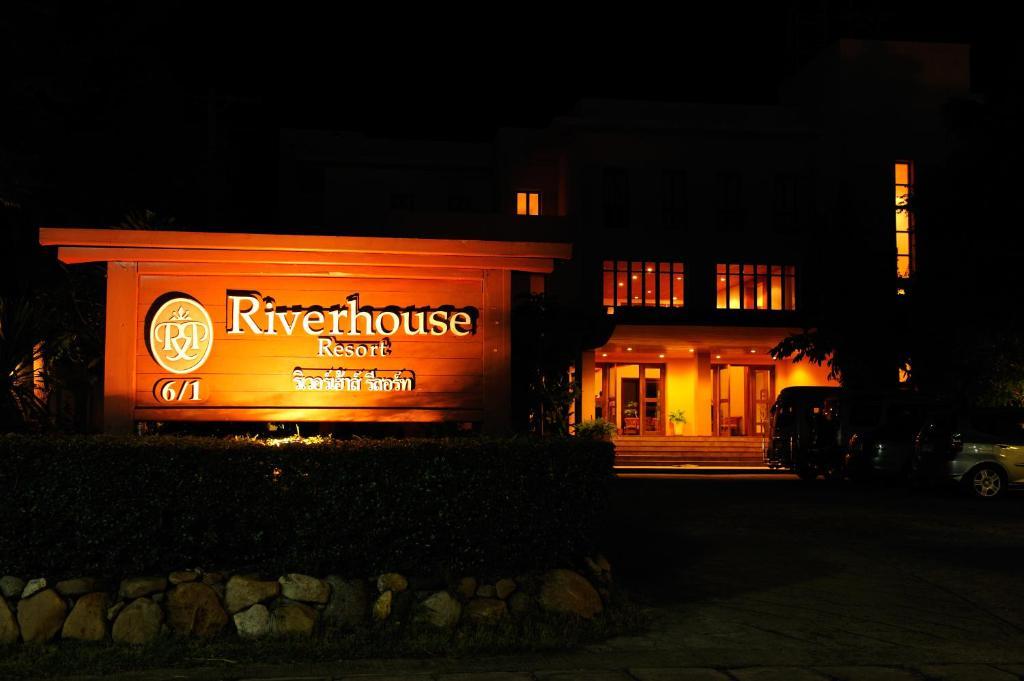 Riverhouse Resort Mae Sariang Eksteriør bilde