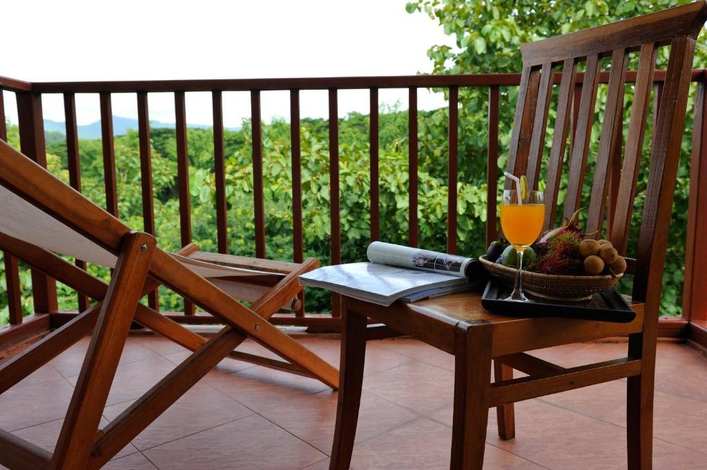 Riverhouse Resort Mae Sariang Rom bilde