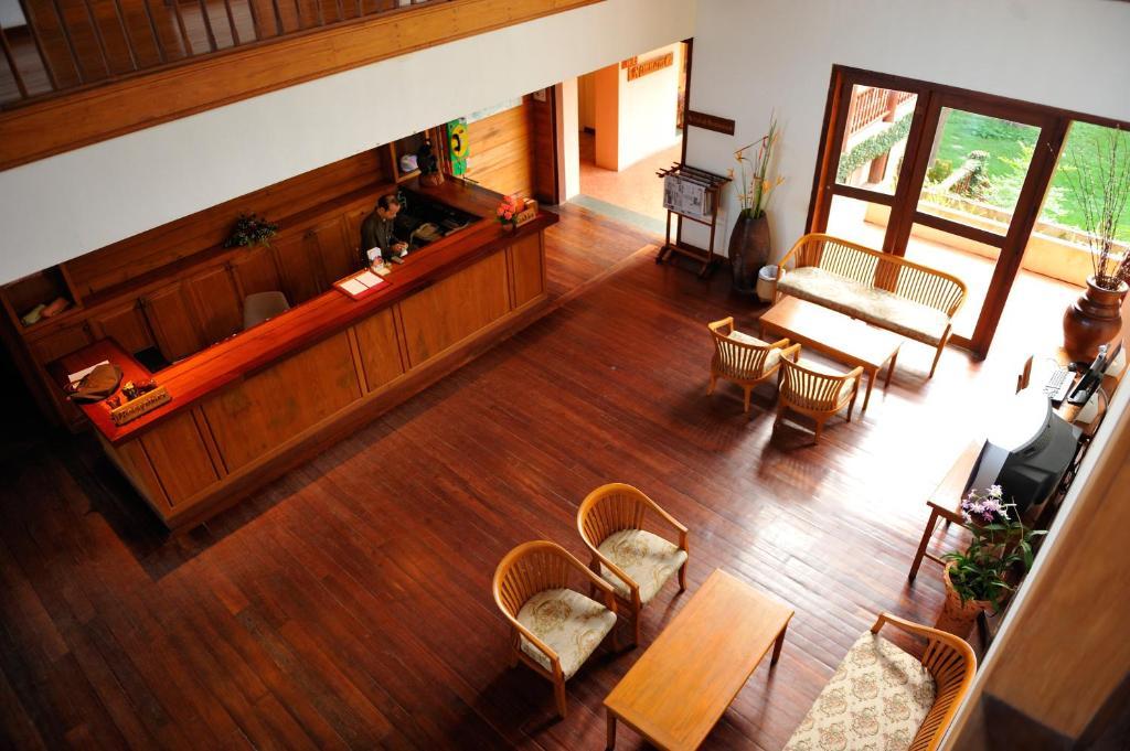 Riverhouse Resort Mae Sariang Eksteriør bilde