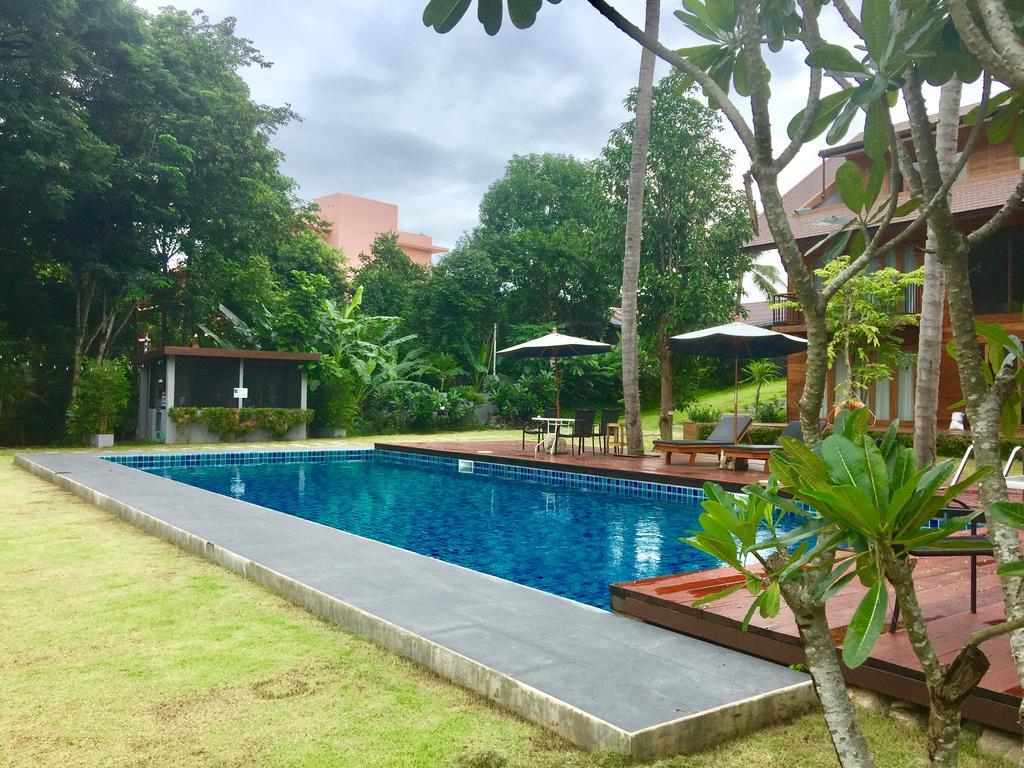 Riverhouse Resort Mae Sariang Eksteriør bilde