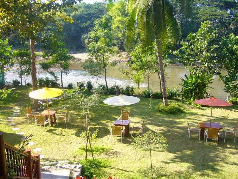 Riverhouse Resort Mae Sariang Eksteriør bilde