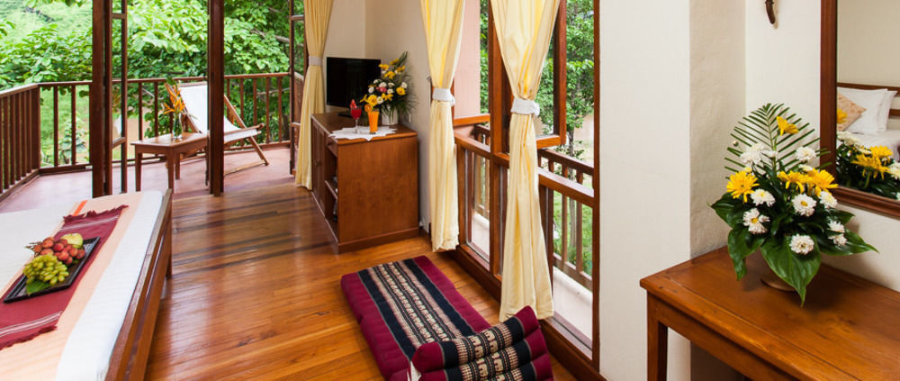 Riverhouse Resort Mae Sariang Eksteriør bilde