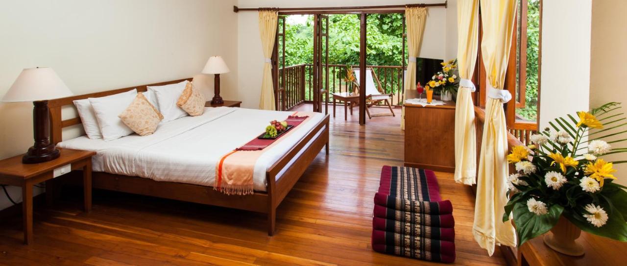 Riverhouse Resort Mae Sariang Eksteriør bilde
